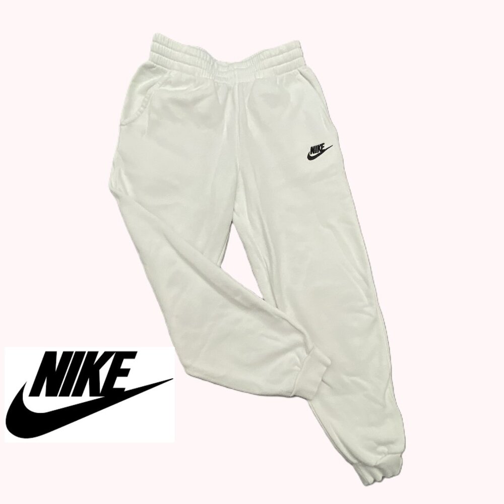 Like New Nike Fleece Joggers
